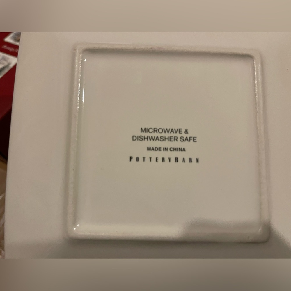 Pottery Barn Nostalgic Winter Forrest Appetizer Plates - Set of 4 - NIB - Picture 6 of 10